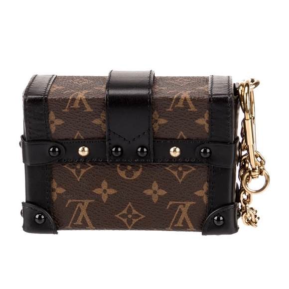 Louis Vuitton Monogram Essential Trunk NM - Picture 6 of 14